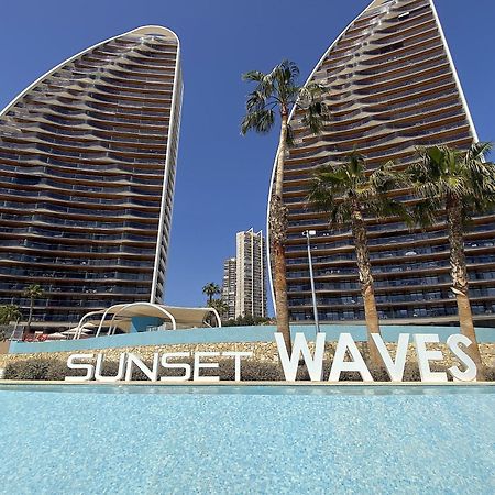 Lujoso Apartament Con Impresionantes Vistas Al Mar Benidorm Dış mekan fotoğraf