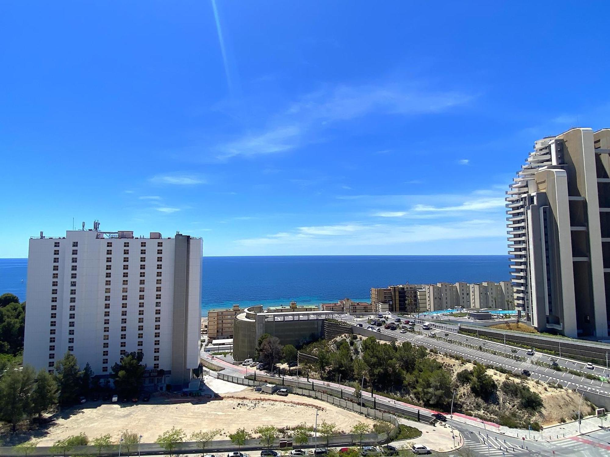 Lujoso Apartament Con Impresionantes Vistas Al Mar Benidorm Dış mekan fotoğraf