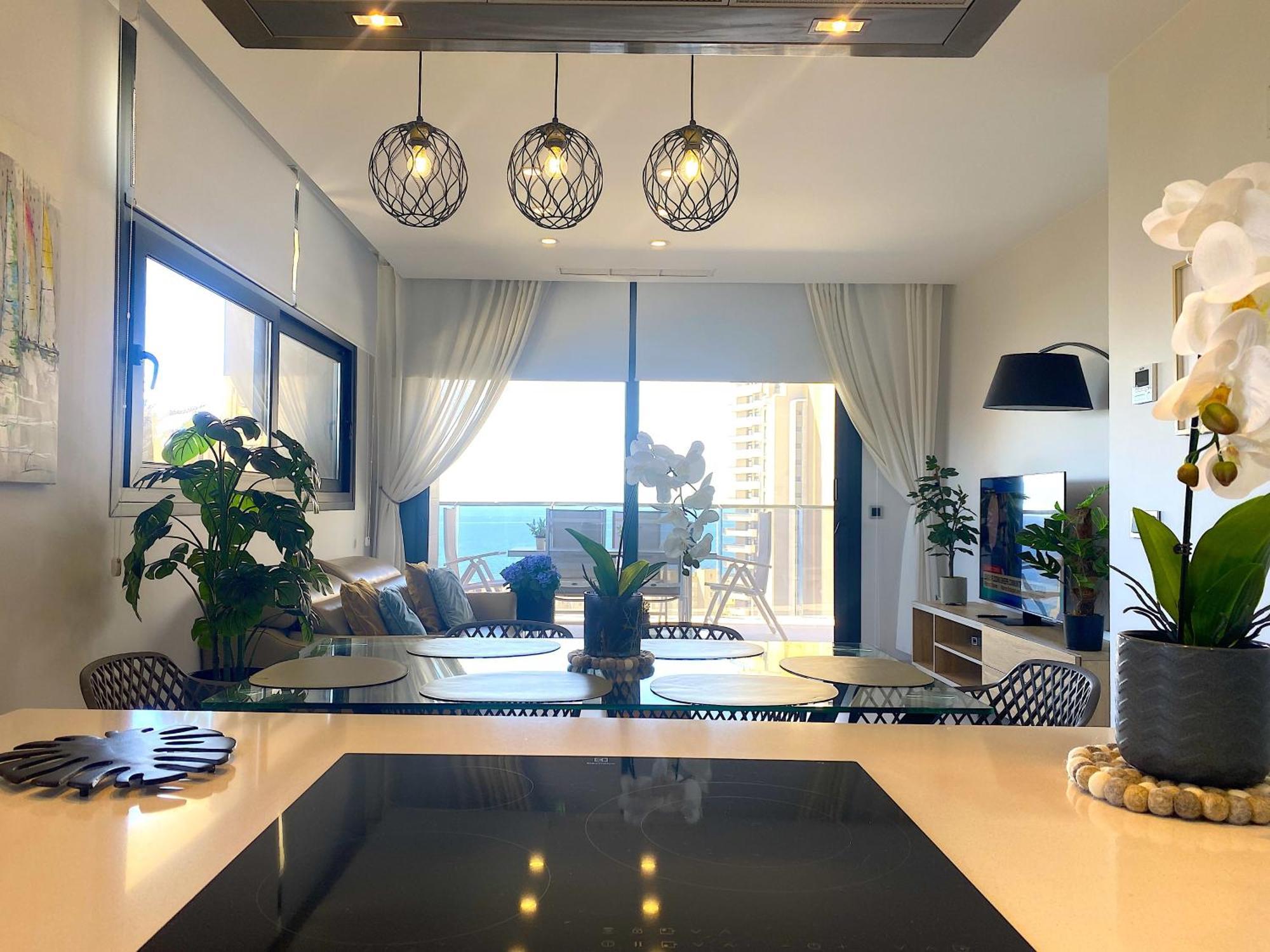 Lujoso Apartament Con Impresionantes Vistas Al Mar Benidorm Dış mekan fotoğraf