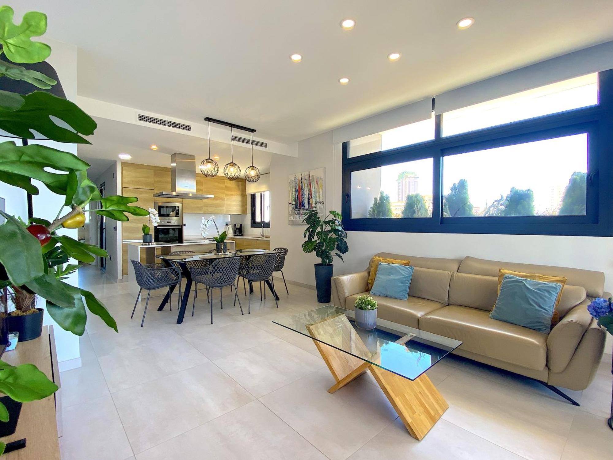 Lujoso Apartament Con Impresionantes Vistas Al Mar Benidorm Dış mekan fotoğraf