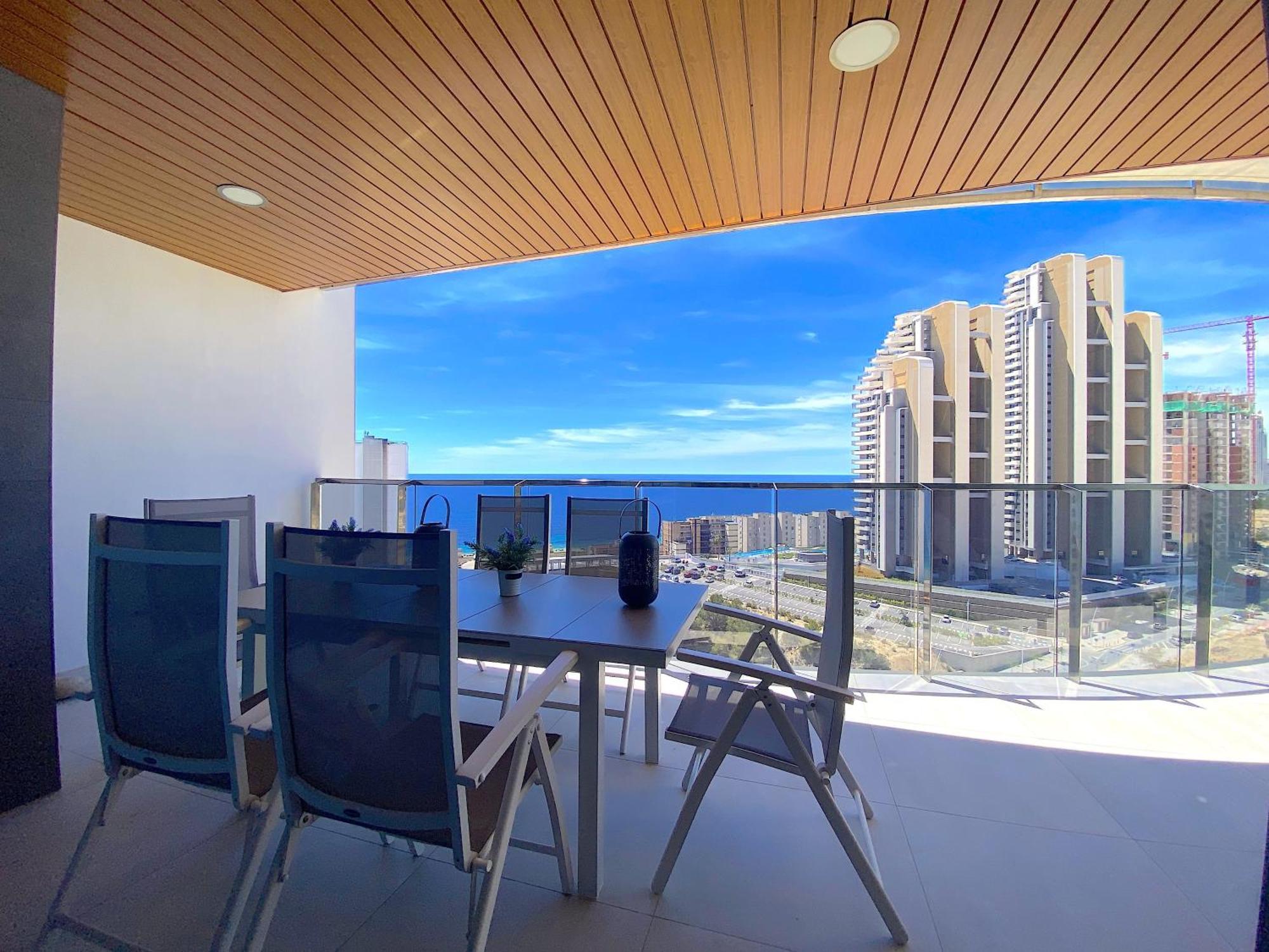 Lujoso Apartament Con Impresionantes Vistas Al Mar Benidorm Dış mekan fotoğraf