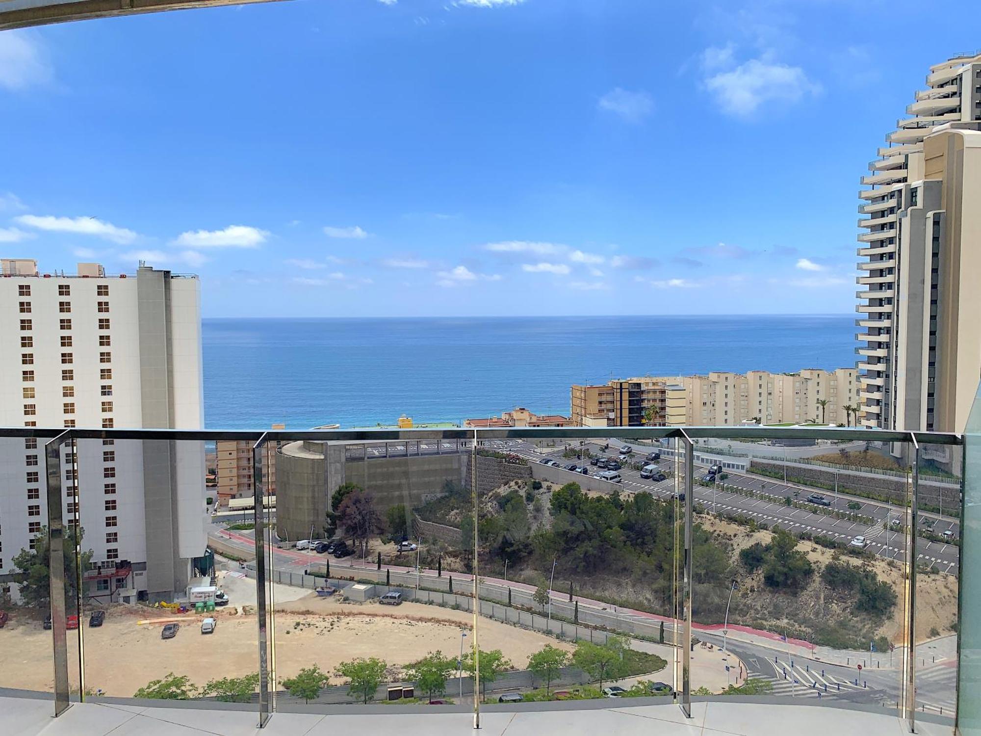 Lujoso Apartament Con Impresionantes Vistas Al Mar Benidorm Dış mekan fotoğraf